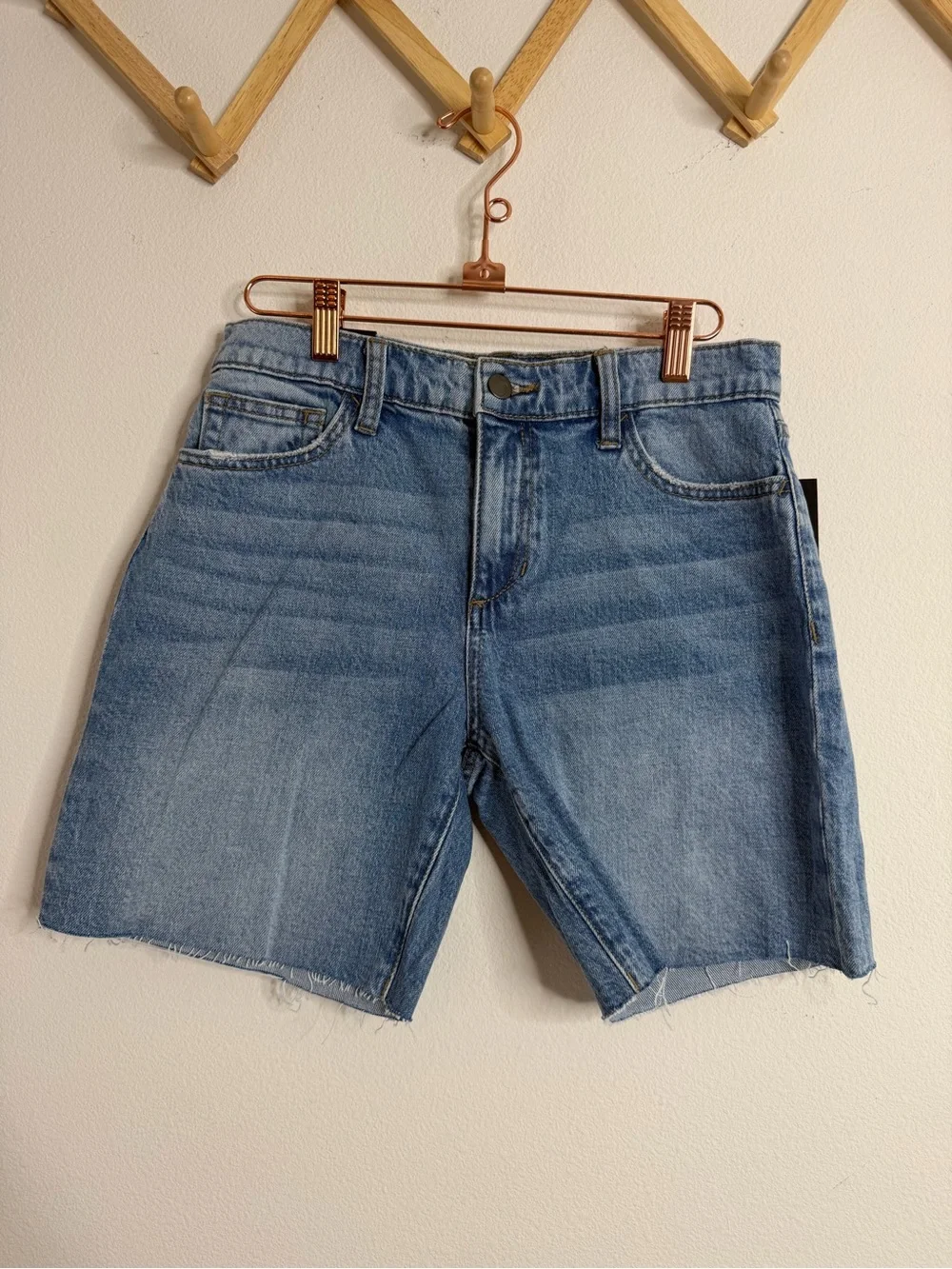 NWT Joe’s Jeans Easy Bermuda Shorts Ripley Blue Denim Mid Rise Jorts Size 27
